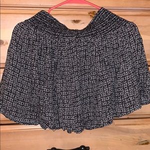 Black & White Flowy Skirt